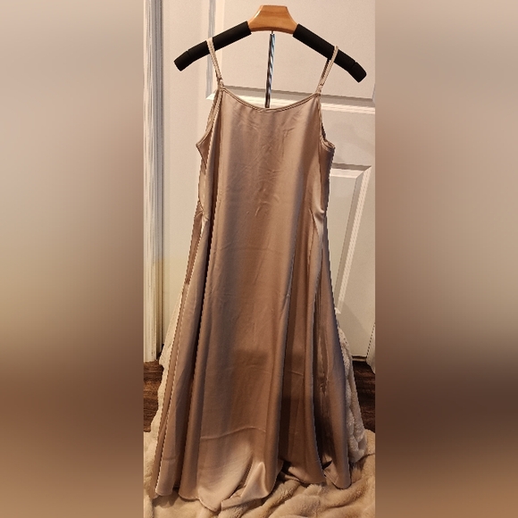 Worthington Long Special Occasion Dress Size XS - Picture 2 of 5